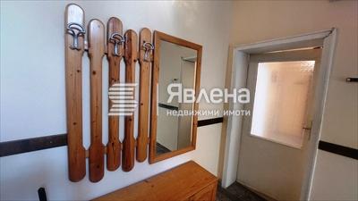 вход