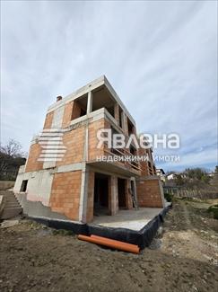 къща